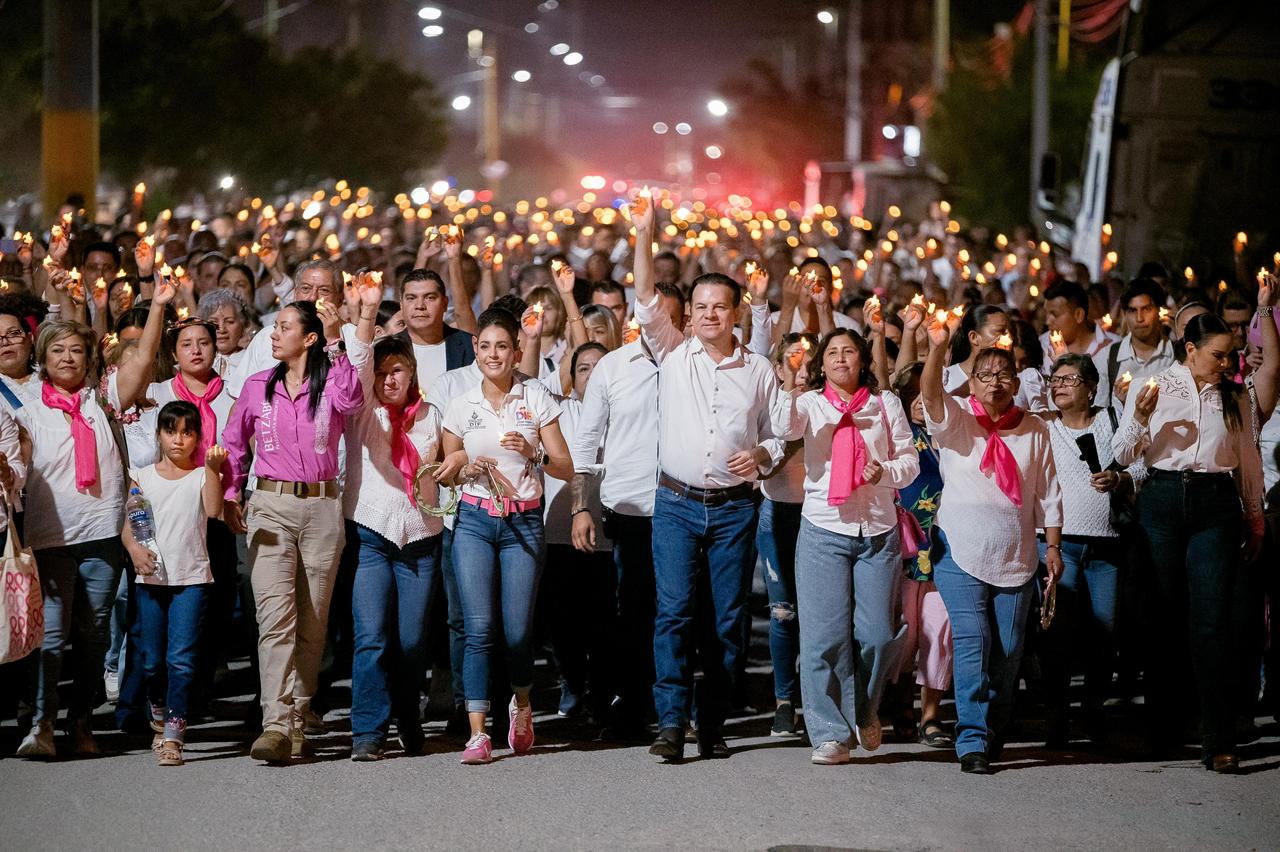9 mdp para medicamentos contra el cáncer de mama: Esteban y Marisol