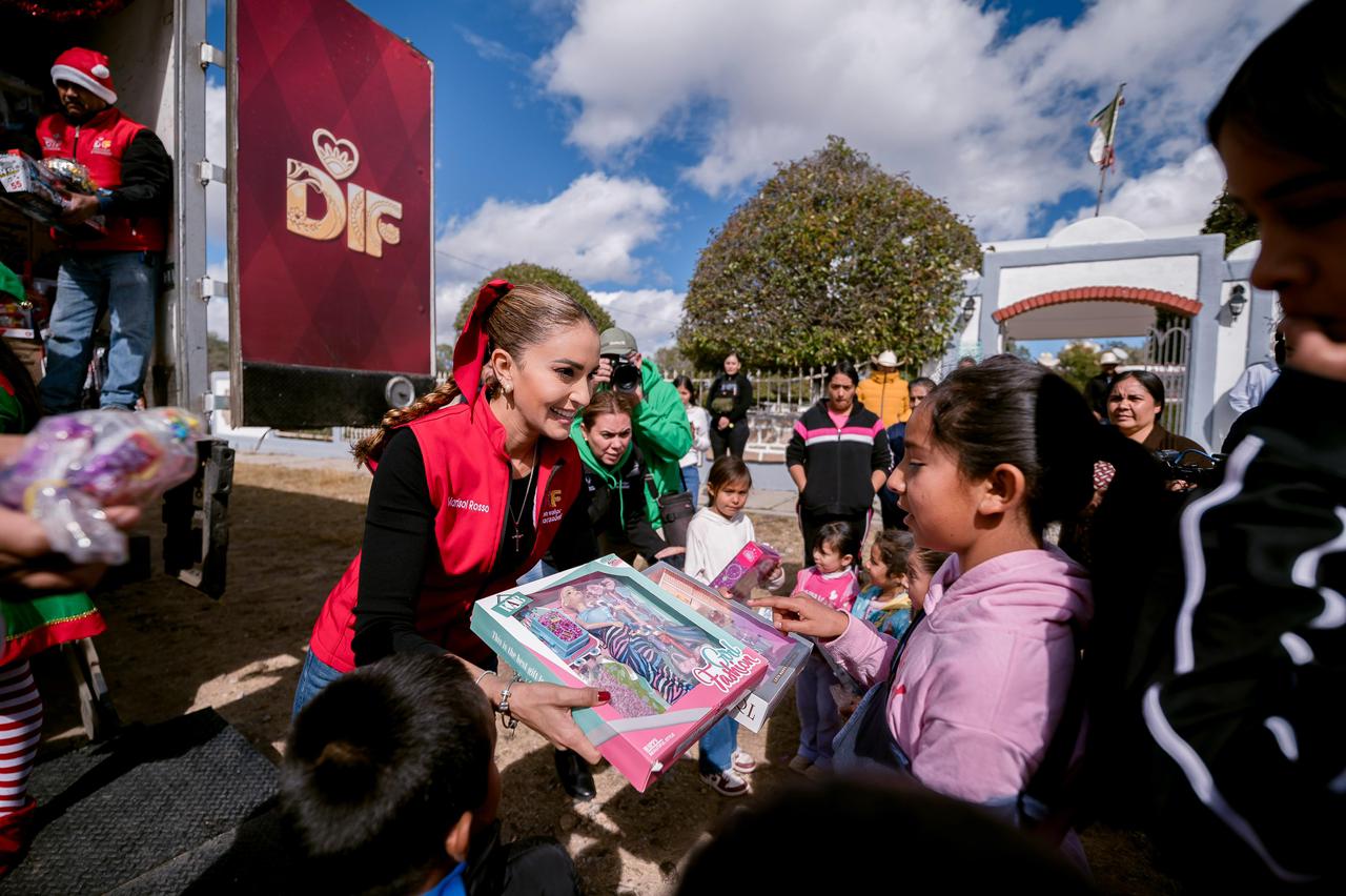 Marisol Rosso lleva la “Ruta de las Sonrisas” hasta las comunidades más lejanas de Durango